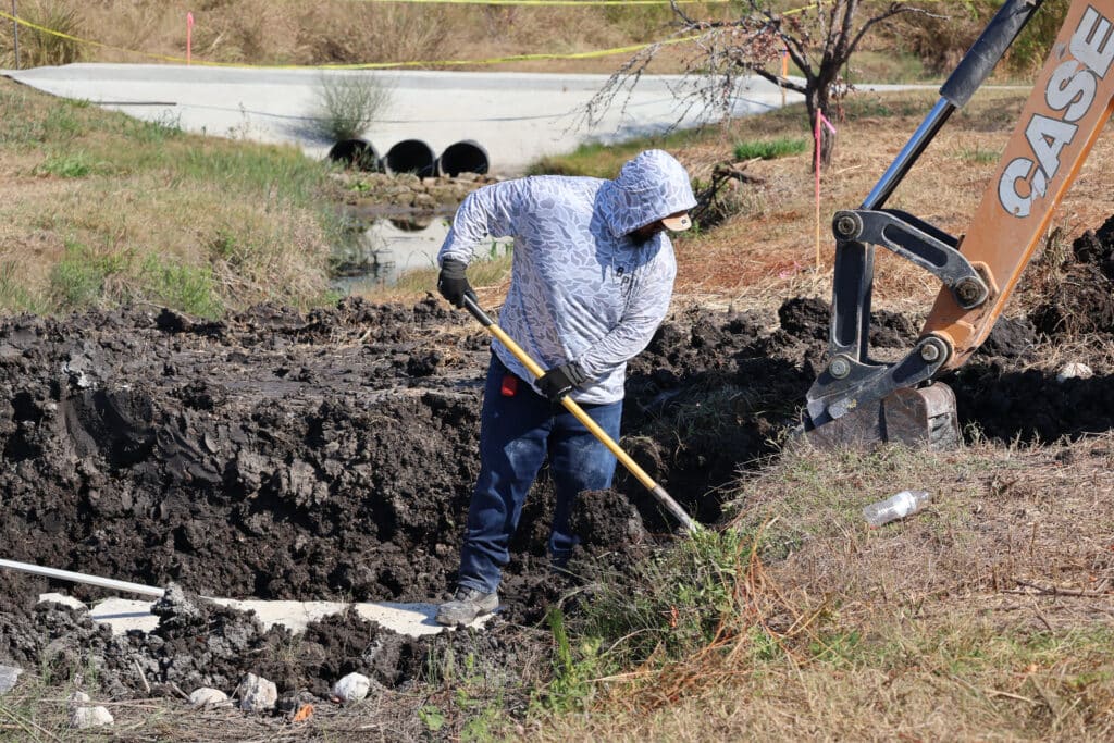 BPI Partners crew installing GCS to stabilize streambanks and control water velocity in Austin, TX.